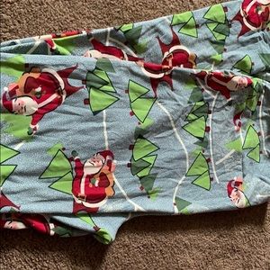 New TC Lularoe Santa Leggings